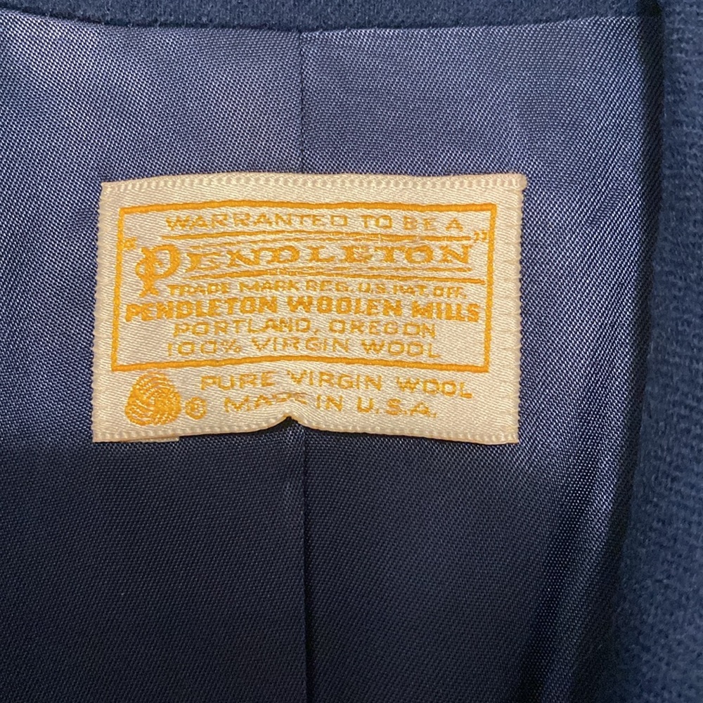 Pendleton Blazer - image 2